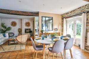 Maisons de vacances Charmante maison bretonne pour 6, a Saint-Suliac : photos des chambres