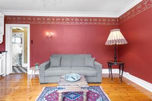 Charming Apartment - Amazing Downtown Location