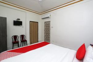 Hotel O Aradhya Residency