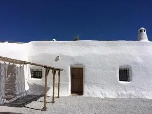 Cuevas del Cipres - Cuevas de las Yeseras