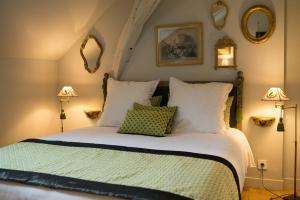 B&B / Chambres d'hotes La Folie Saint Julien : Chambre Standard Lit Queen-Size