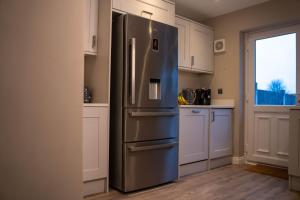 3 BR House BHX HS2 Contractor Solihull FREE Parking