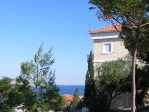 Treehouse Holiday Homes Argolida Greece