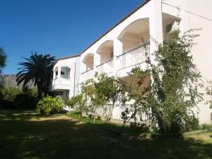 Hotel Cavo Mytikas - 米提卡斯