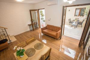 Holiday home Camellia