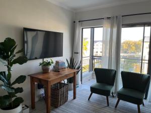 Luxury one bedroom apartment - 4hvězdičkové hotely ve městě Somerset West