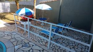 Casa c piscna em cond. fechado