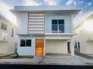 Casa en Baní cerca de la playa