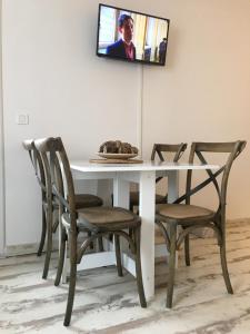 Appartement Le Méditerranéen à 300m de la plage et au centre des Saintes Maries de la Mer LOCAMARGUE