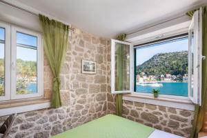 Adriatic Sunrise - Beach House 