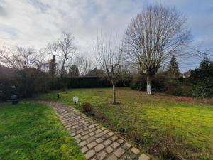 B&B / Chambres d'hotes La petite chambre bleue : Chambre Double - Vue sur Jardin