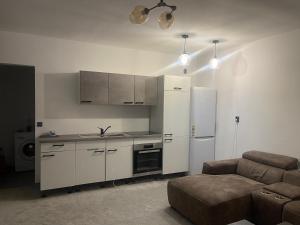 Apartament cu scara interioară
