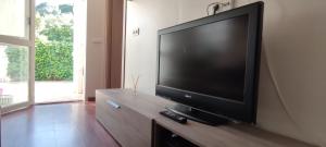 Beautiful Apartment, Swimming Pool and Beach 1