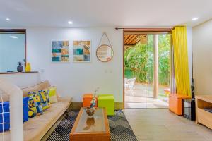 IT12 Lindo Bangalô Duplex 2 Suítes Pé na Areia, Itacimirim