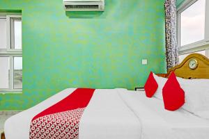 Hotel O Lake View Resort