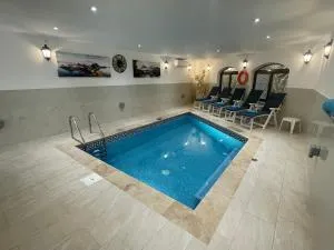 Alina Boutique Living - Victoria