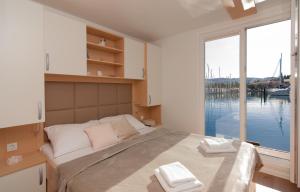 Eldamar Floating House Portorož 
