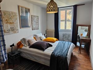 B&B / Chambres d'hotes Le Chat Botte Chambres et Table d'hote sur reservation : photos des chambres