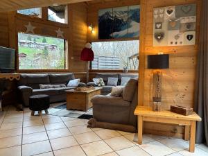 Chalets Chalet Adonis - Montriond, Morzine, Avoriaz : photos des chambres