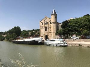 Villas VILLA au coeur des Vignes au bord du Canal du Midi : photos des chambres