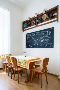 Large 3 BDR APT in the heart of Prague