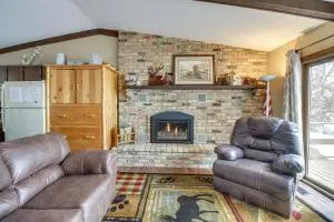 Breezy Point House with Dock on Pelican Lake! - Longville