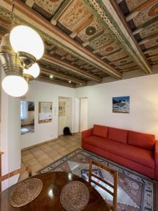 1 Bed Flat - Sleeps 4 - Balcony - Wifi