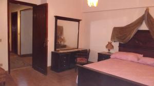 شقة فندقيةتتمتع بالخصوصية موقع مركزى قريبة من المطار ومصر الجديدة