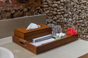 Deluxe Wooden Bungalow Double