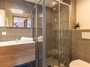 Appartement 6 pers, 2 chambres, balcon, parking, WIFI - FR-1-291-889