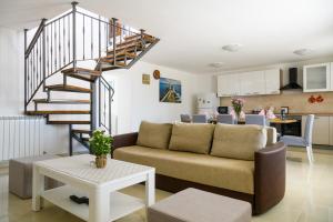 House Angela with private pool, private parking, wi-fi and fully fenced garden - WiiBuk