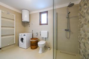 House Angela with private pool, private parking, wi-fi and fully fenced garden - WiiBuk