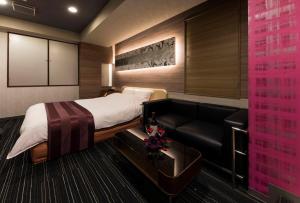 HOTEL ESTASI Adult only