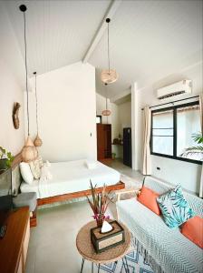 Bali Crystal Beach Villas #9