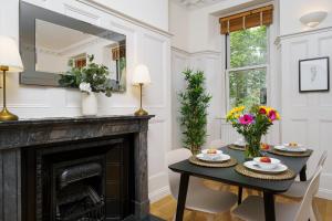 2 Bedr, 3 Beds, 1 Bath Thames, Trafalgar SQ