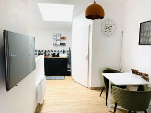 Appartements Le Studio d'Emy : photos des chambres