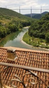 Maisons de vacances Les choucas - Gite de groupe a Peyre, Aveyron : photos des chambres