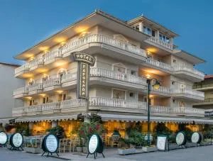 Parthenon Art Hotel - 奥林匹亚基·阿克蒂