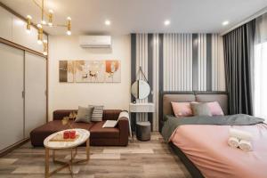 Căn hộ dịch vụ Homestay Greenbay - Zhomestay