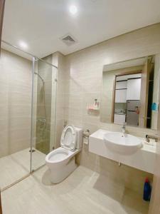 Căn hộ dịch vụ Homestay Greenbay - Zhomestay