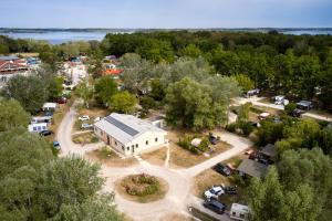 Tentes de luxe Glamping Lac d'Orient : photos des chambres