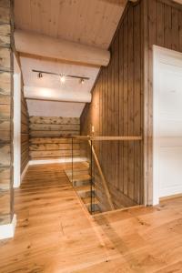 Lake View Apartment 4 bedrooms