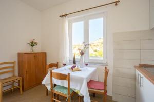 Kob Orog good location with sea views and modern decor