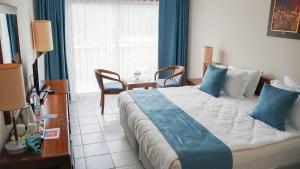 Standard Double or Twin Room room in Happy Hotel