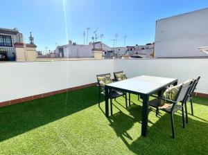 Eva Recommends Soho Alameda