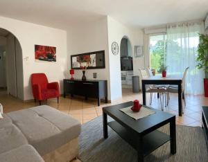 Calme & Confort - proche Cité de lEspace