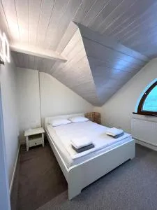 Apartamenty Wałowa 7a - ap. Słoneczny - Krzemienica