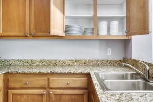 Santa Clara 2BR w Gym Pool WD SFO-646