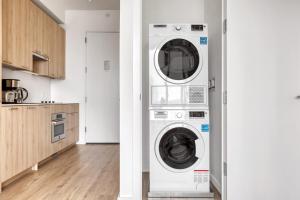 Clinton Hill 1br w wd gym pool nr BAM NYC-973