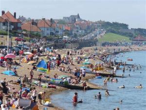 Luxury 1 bed studio at Florence House, in the centre of Herne Bay and 300m from beach